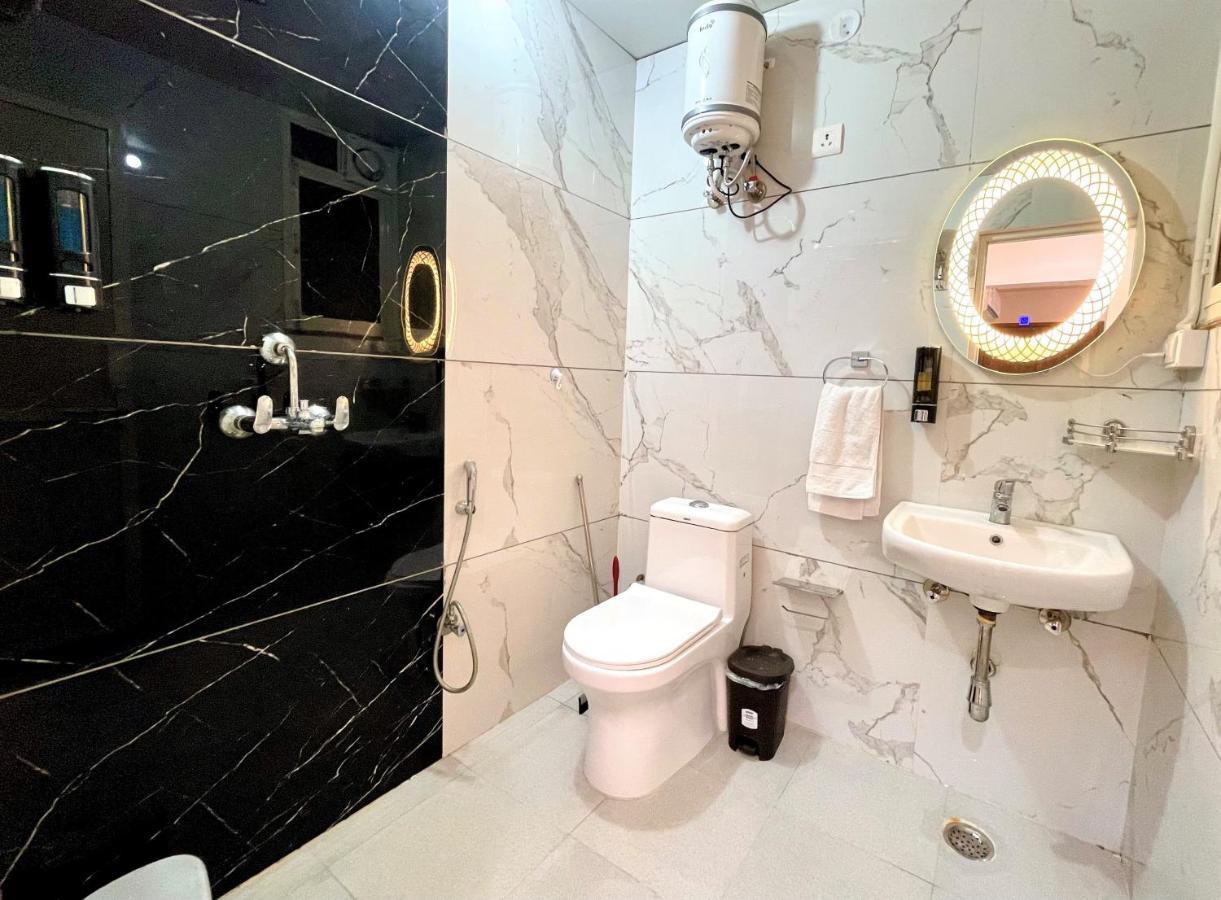 Airport Bliss Apartment+Balcony & Netflix + Prime Dźajpur Zewnętrze zdjęcie